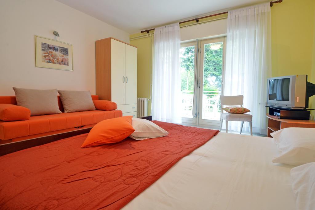 Apartment Rojnic Pula Bagian luar foto
